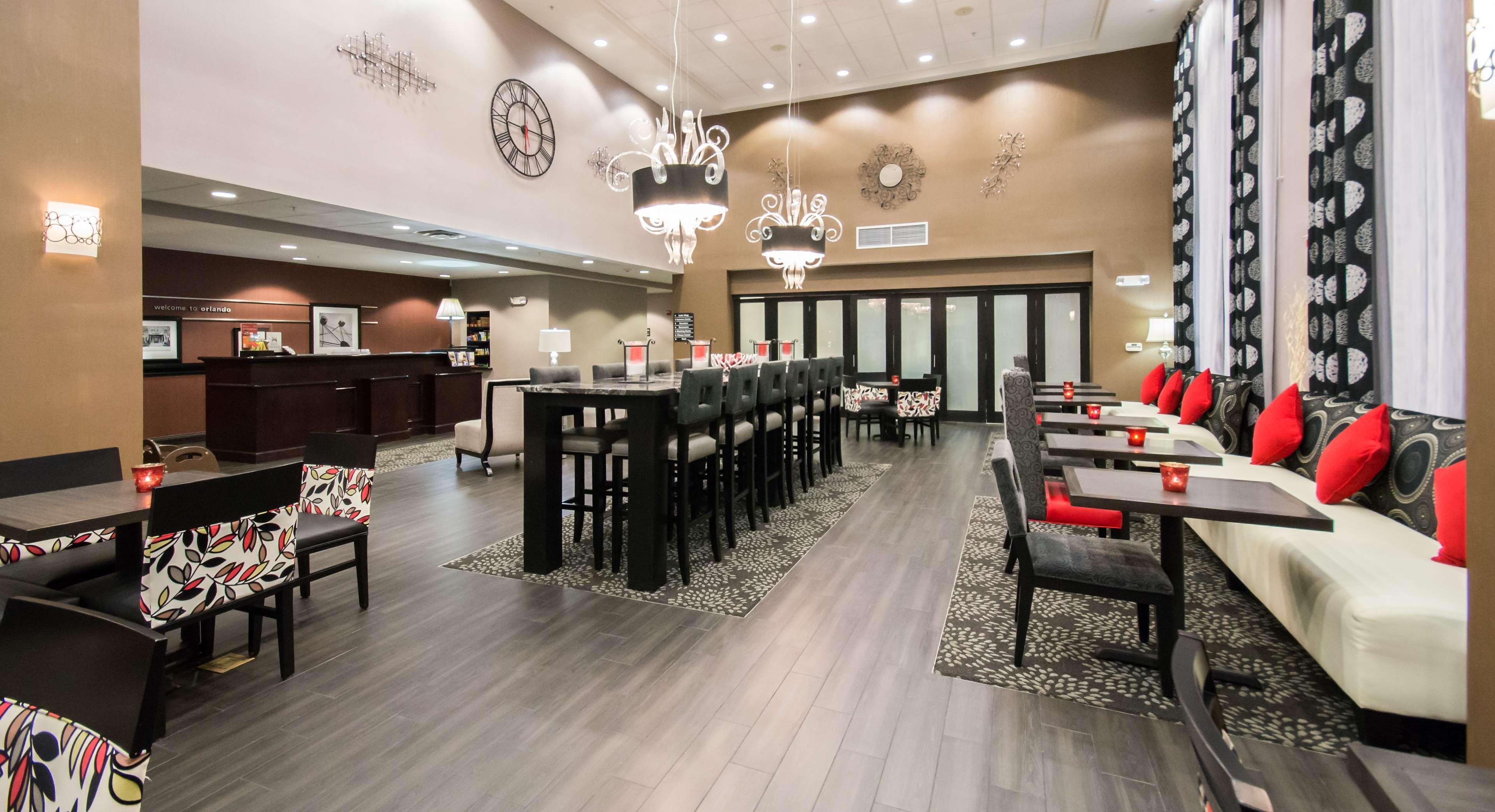 Hampton Inn & Suites Orlando-John Young Parkway/South Park Williamsburg Екстериор снимка