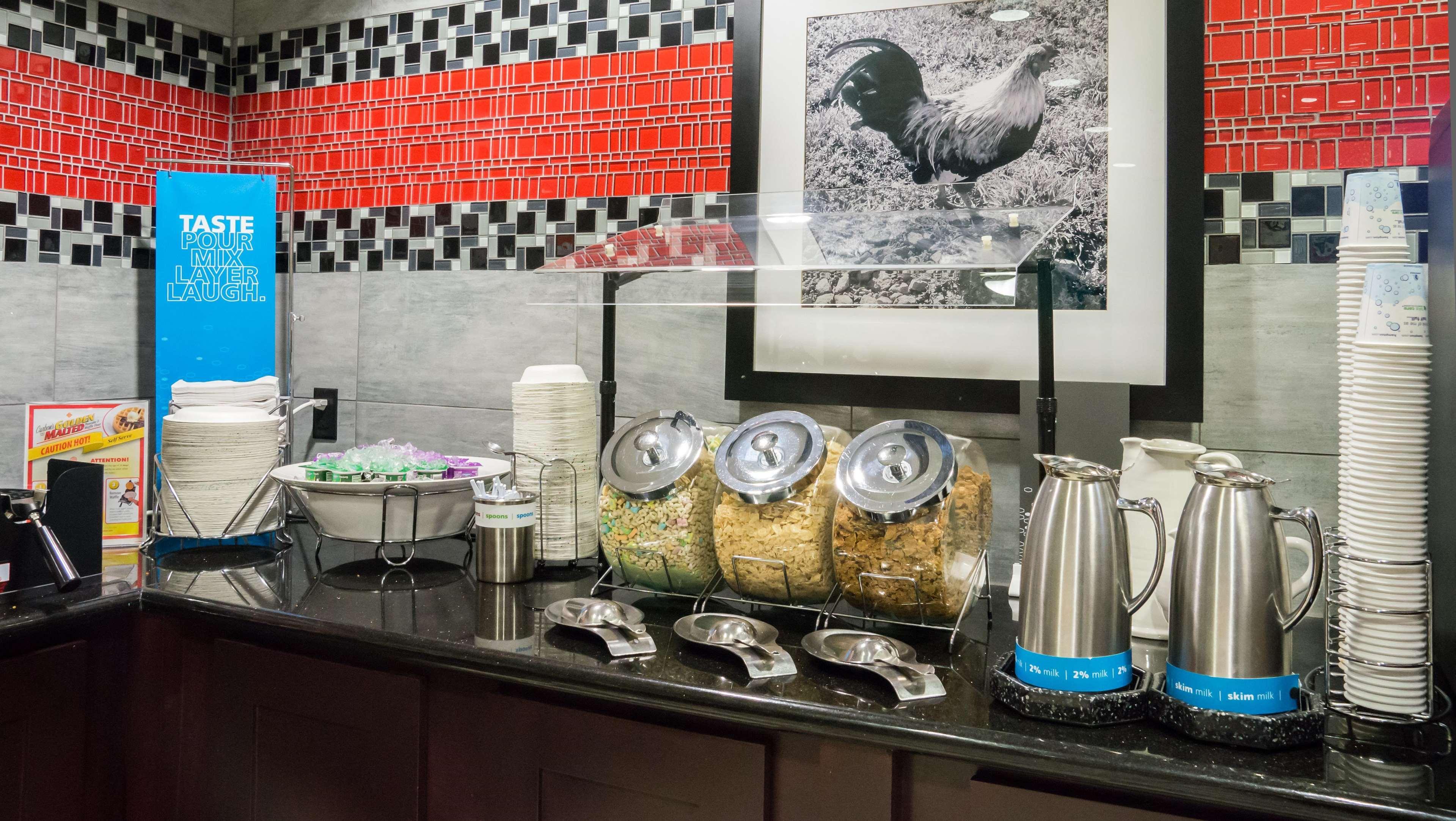 Hampton Inn & Suites Orlando-John Young Parkway/South Park Williamsburg Екстериор снимка
