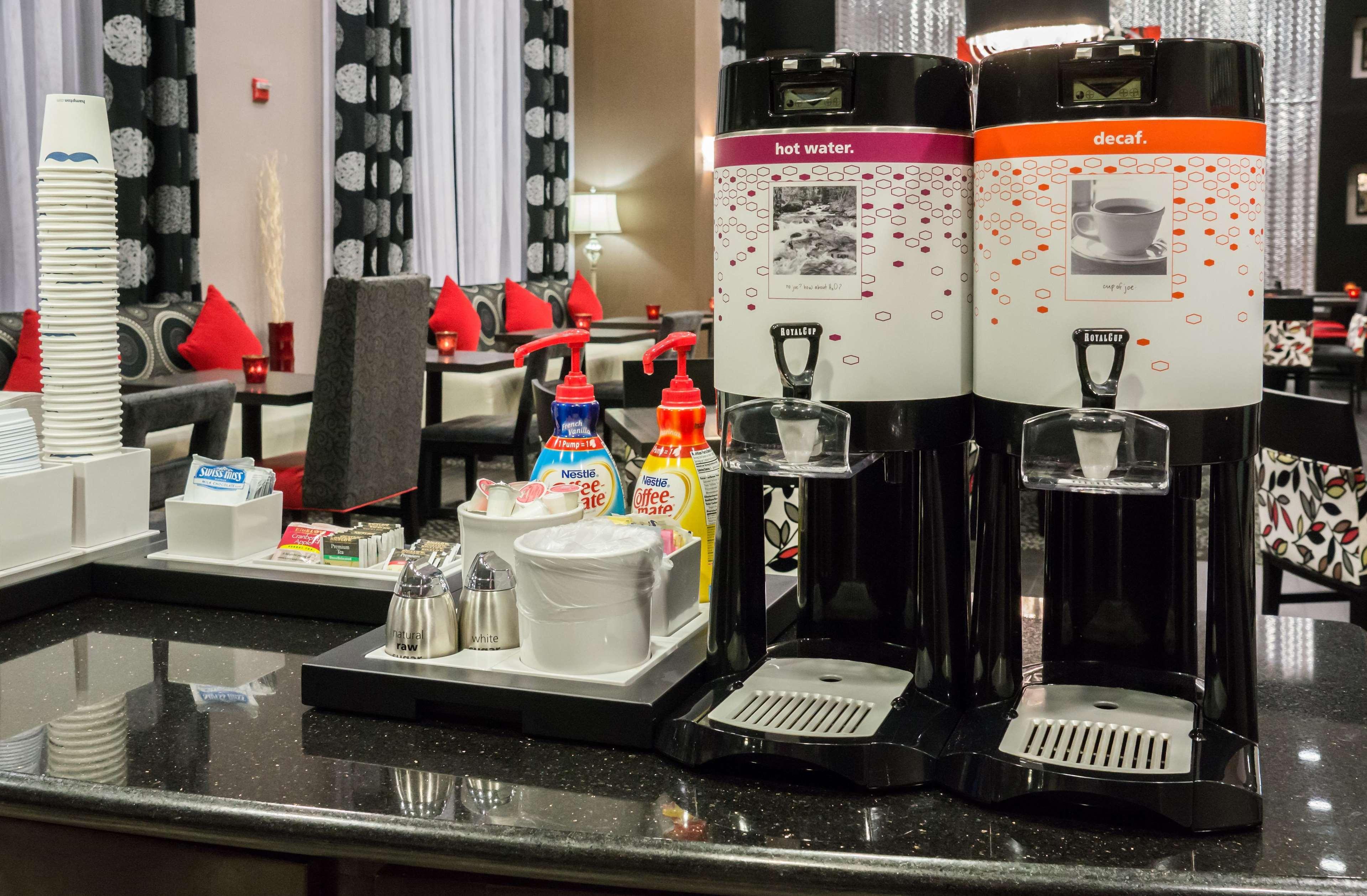Hampton Inn & Suites Orlando-John Young Parkway/South Park Williamsburg Екстериор снимка