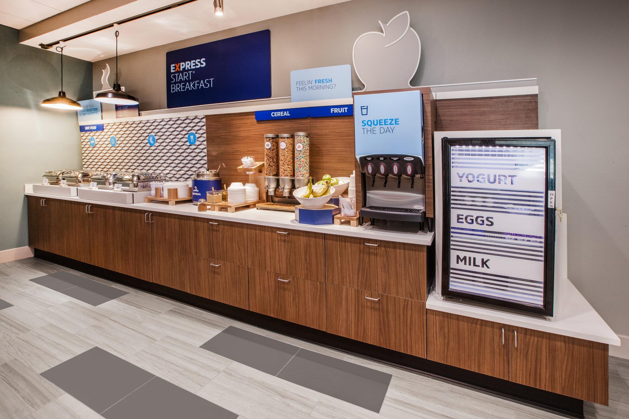 Hampton Inn & Suites Orlando-John Young Parkway/South Park Williamsburg Екстериор снимка