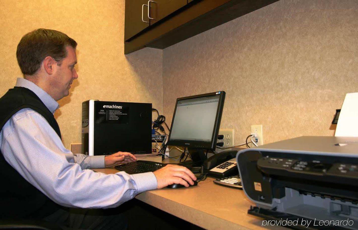 Hampton Inn & Suites Orlando-John Young Parkway/South Park Williamsburg Екстериор снимка